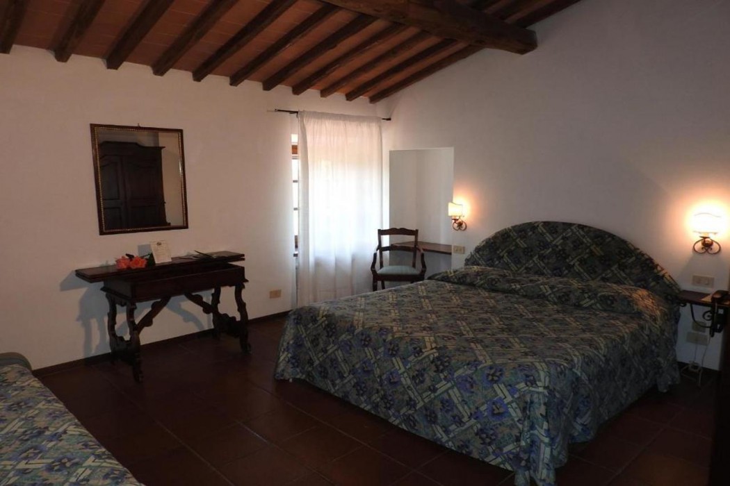 Relais borgo di Toiano 6/13