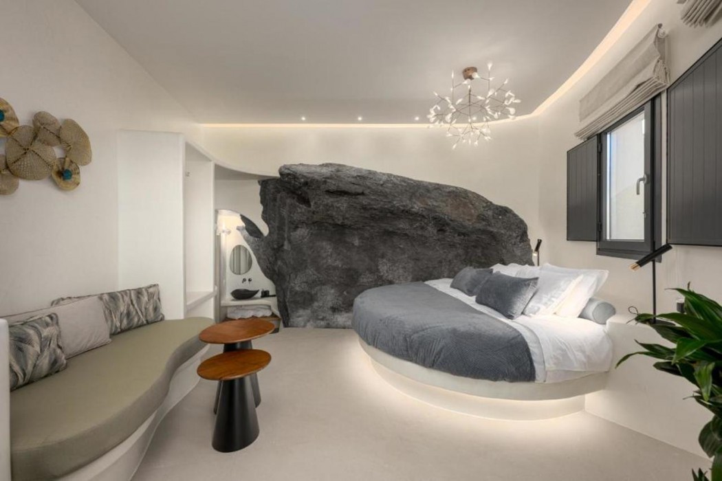 Galaria Serenity Suites 8/13