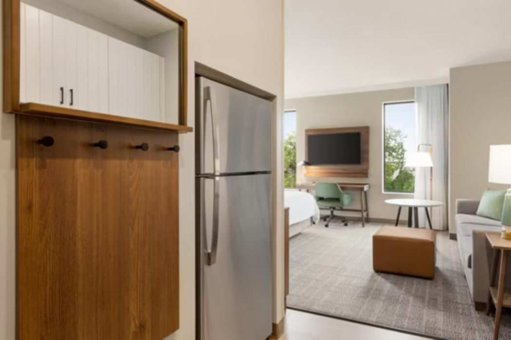 Staybridge Suites Toronto Airport East 20/83