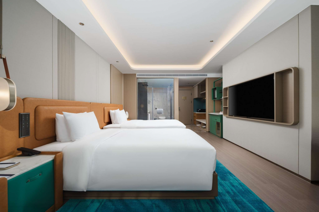 Grand Mercure Wuxi Huishan 16/76