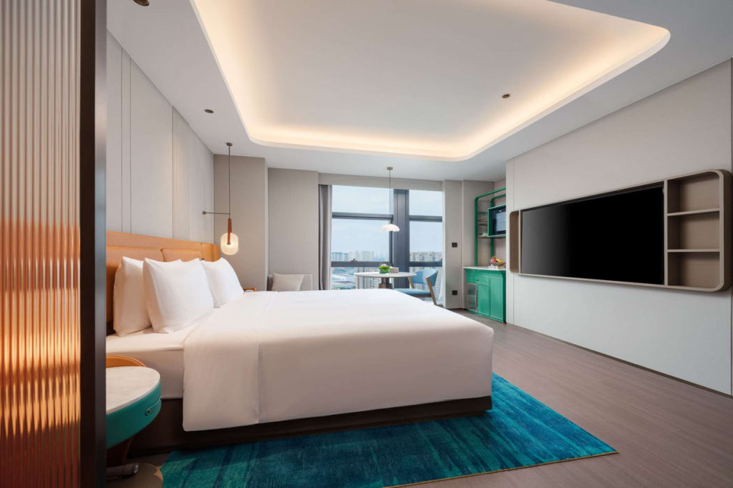 Grand Mercure Wuxi Huishan 21/76