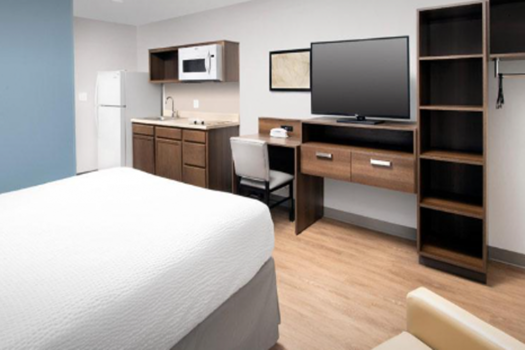 WoodSpring Suites North Ft Worth Alliance TX Speedway 12/38