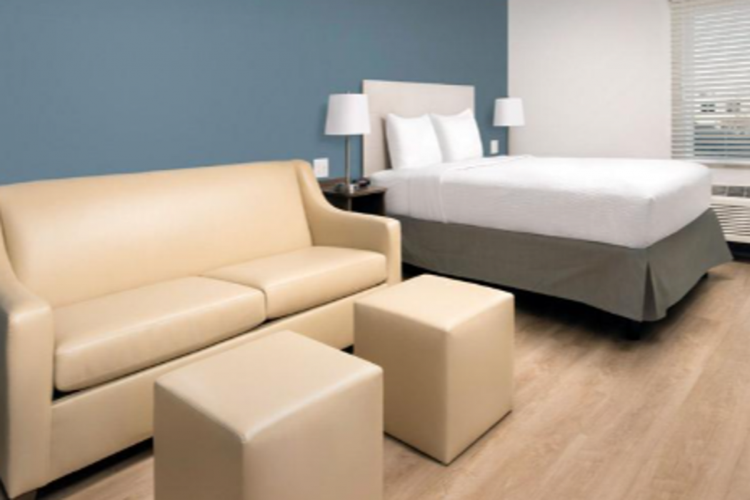 WoodSpring Suites North Ft Worth Alliance TX Speedway 22/38