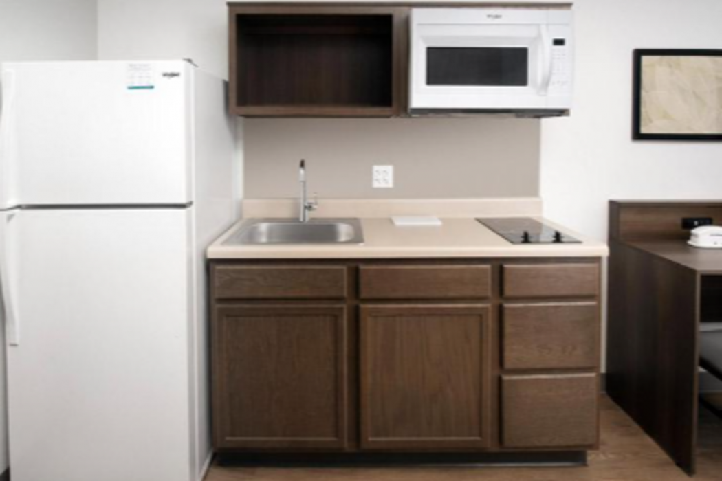 WoodSpring Suites North Ft Worth Alliance TX Speedway 19/38