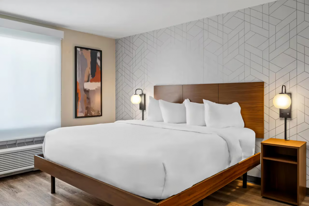 Everhome Suites Bozeman 15/60