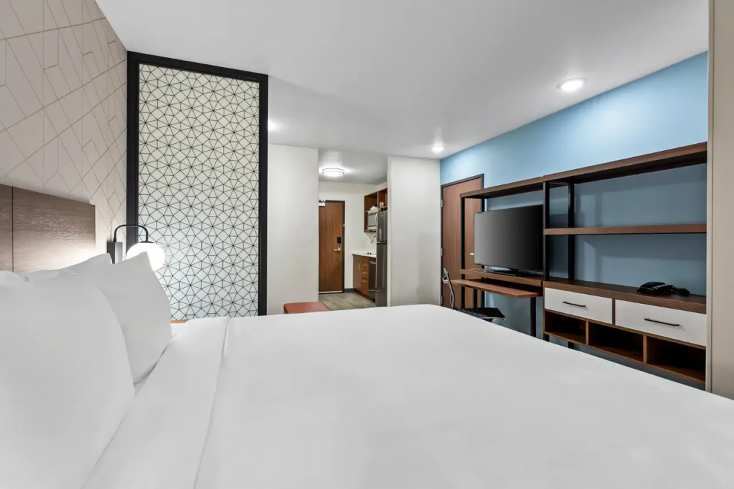 Everhome Suites Ocala I-75 North 11/59