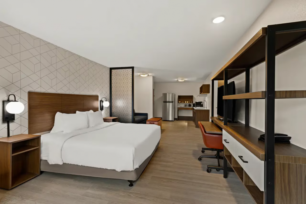 Everhome Suites Panama City Beach - 30A 14/60