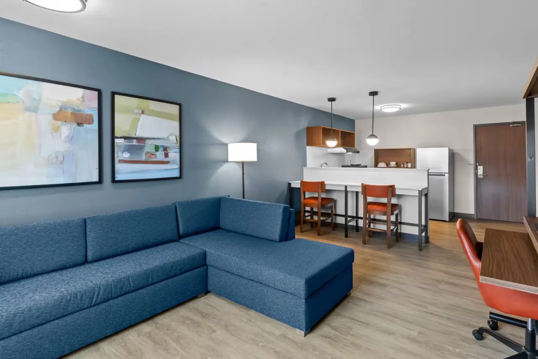Everhome Suites Wichita Northeast 14/56