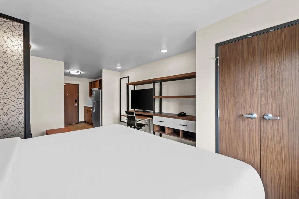 Everhome Suites Brownsville 18/66