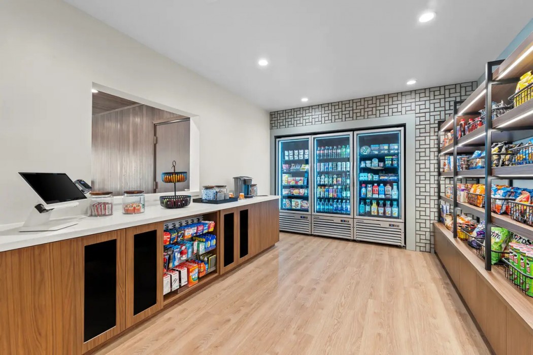 Everhome Suites Brownsville 37/66