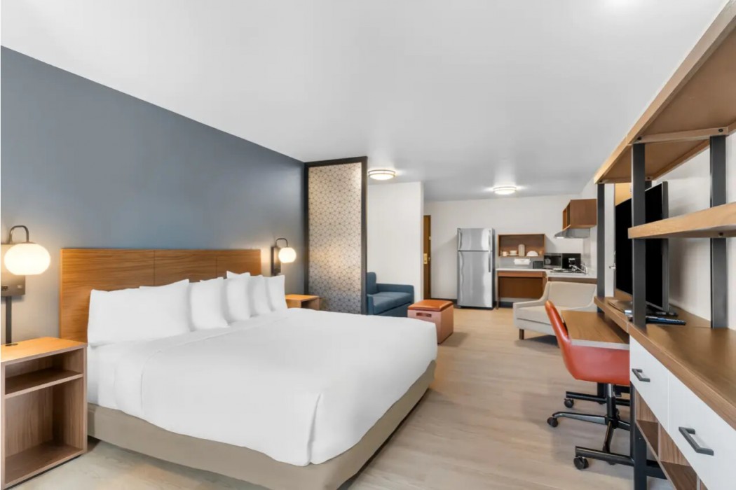 Everhome Suites Cheyenne 5/18