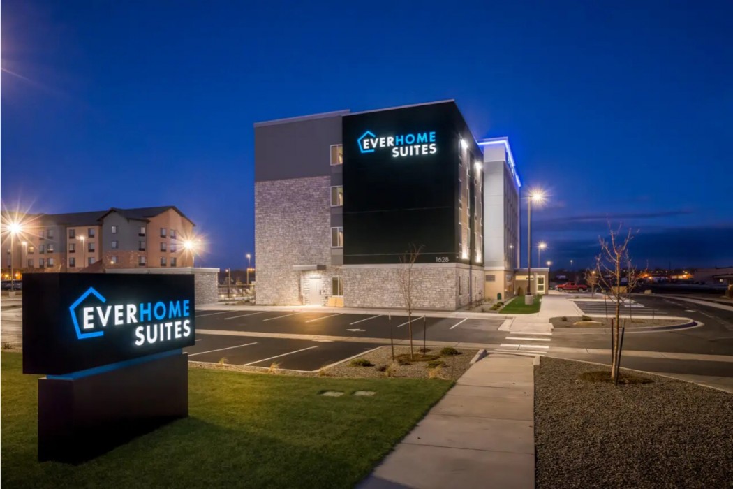Everhome Suites Cheyenne 13/18