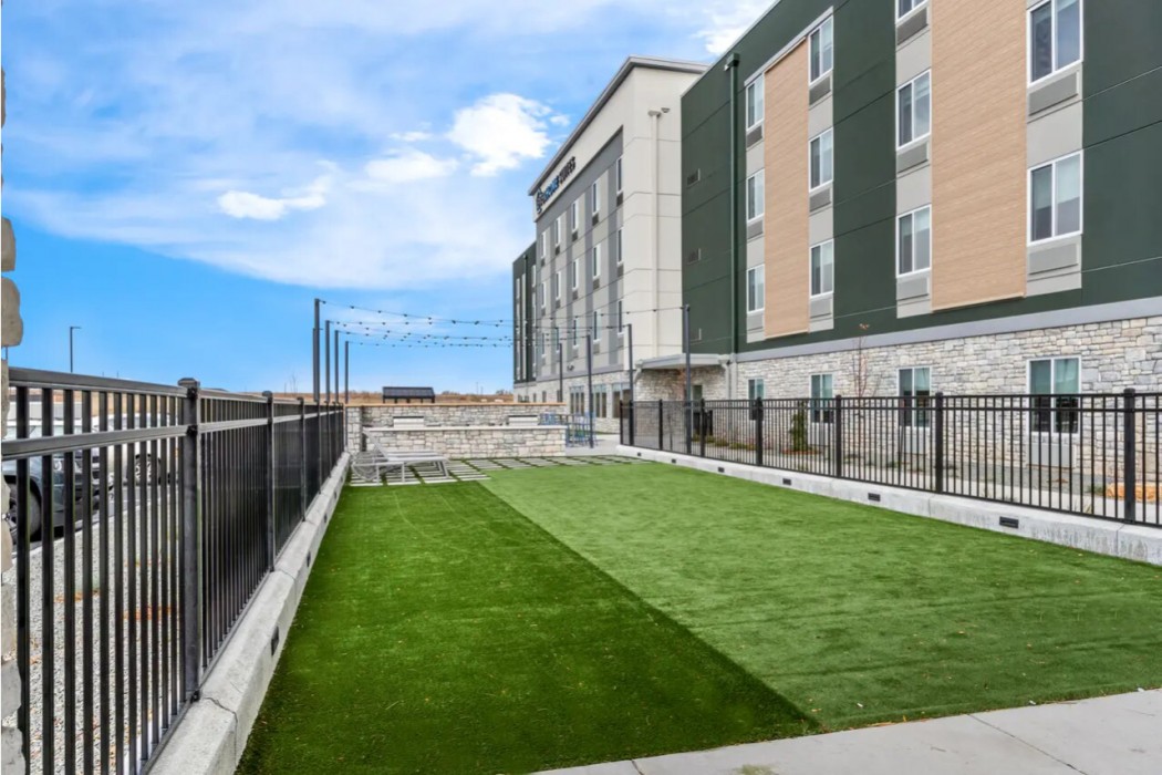 Everhome Suites Cheyenne 2/18