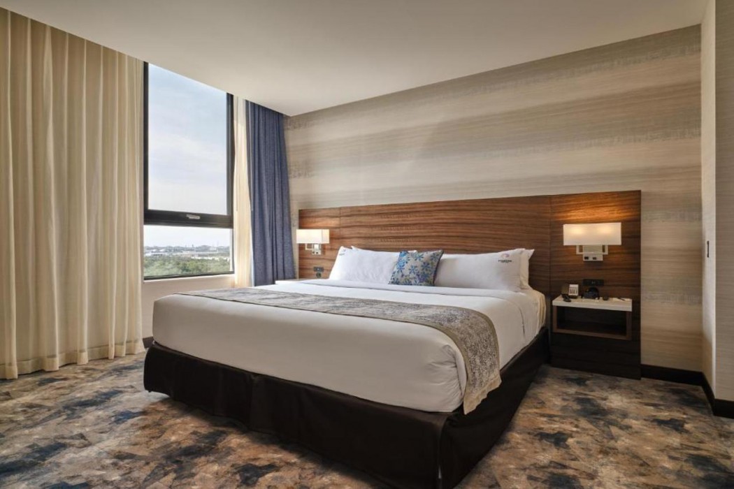 Pickering Casino Resort Hotel 9/59