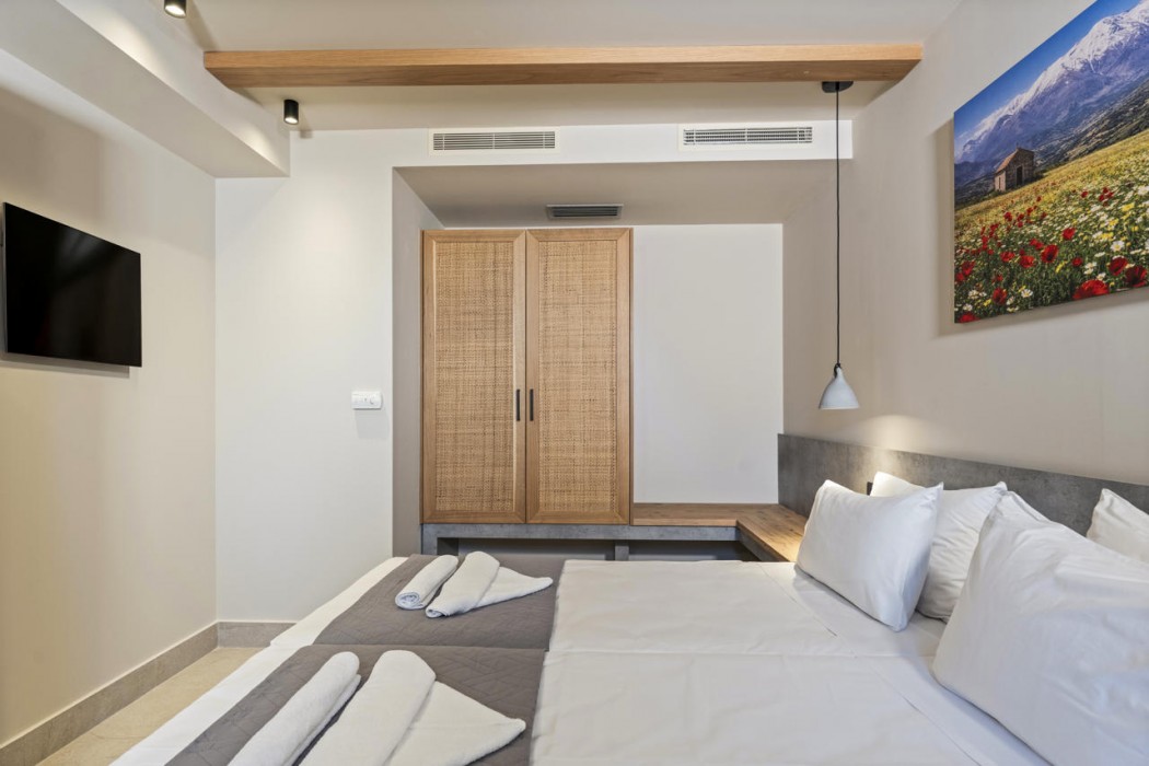 VOLTA Seaside hotel - Adult-only 30/90