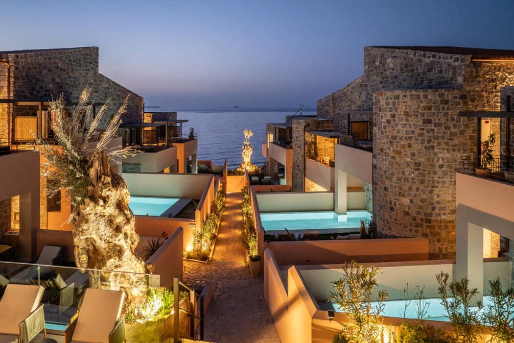 VOLTA Seaside hotel - Adult-only 7/90