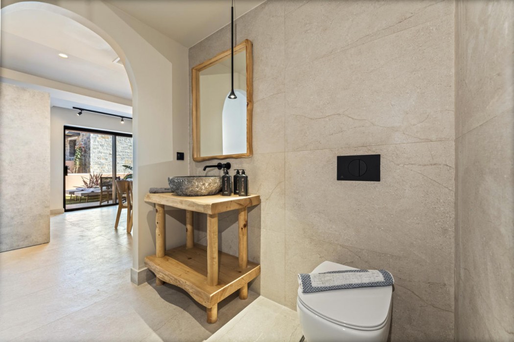 VOLTA Seaside hotel - Adult-only 40/90