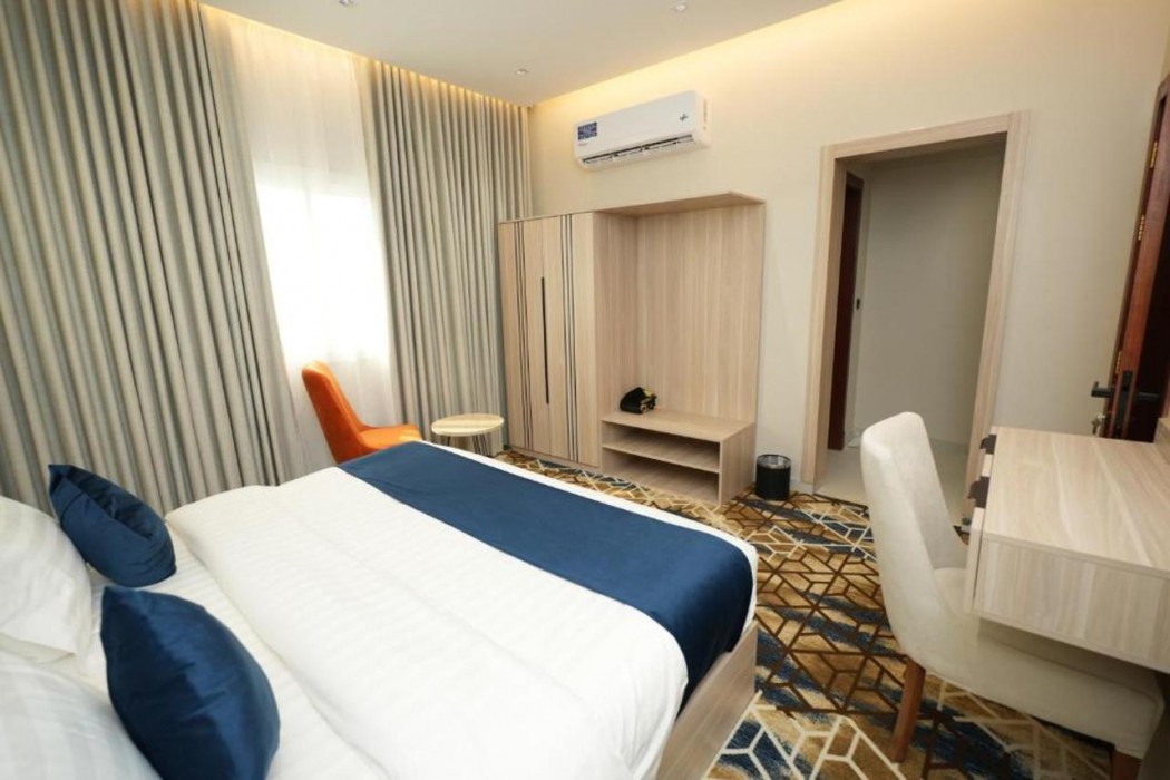 The S Square Airport Hotel 13/18