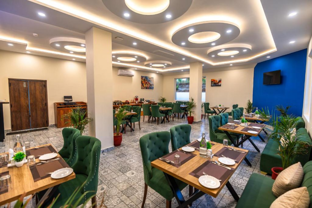 Aotel by Clarks Inn, Palampur 9/10
