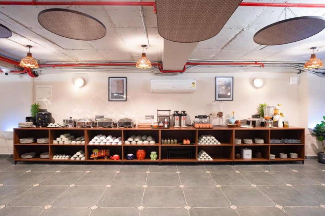 Saltstayz Premier Naraina Vihar 44/60
