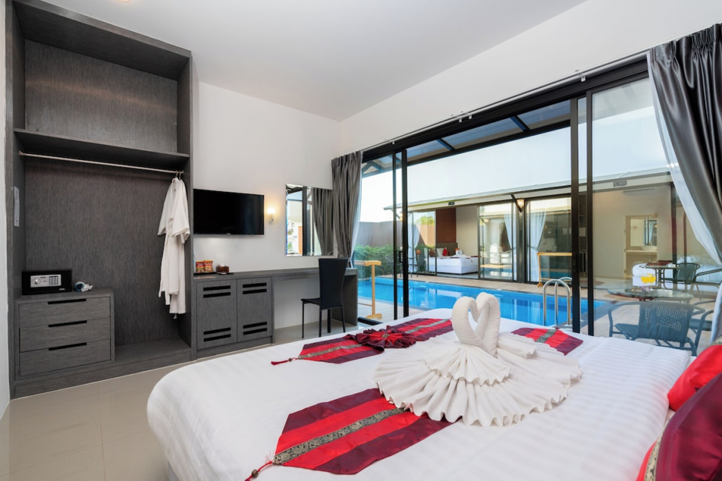 Thames Tara Private Pool Villa Rawai Phuket 10/48