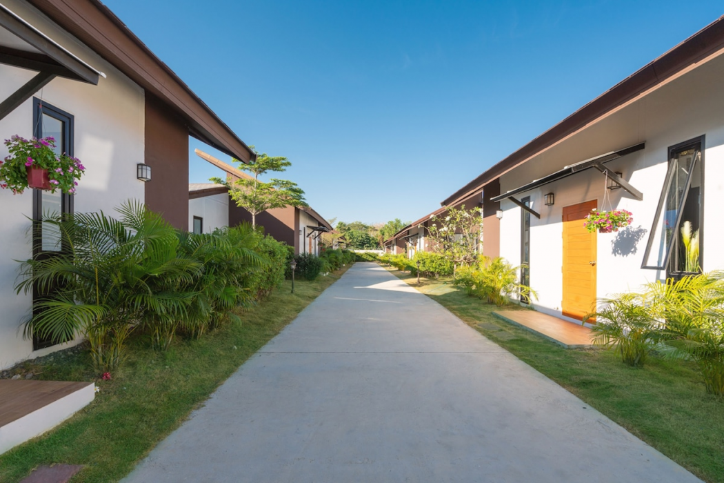 Thames Tara Private Pool Villa Rawai Phuket 1/48