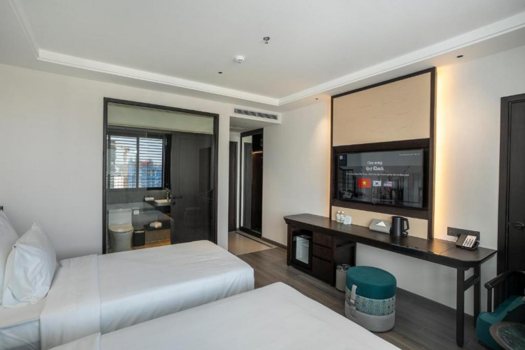 Iconique Hotel Nha Trang 13/46