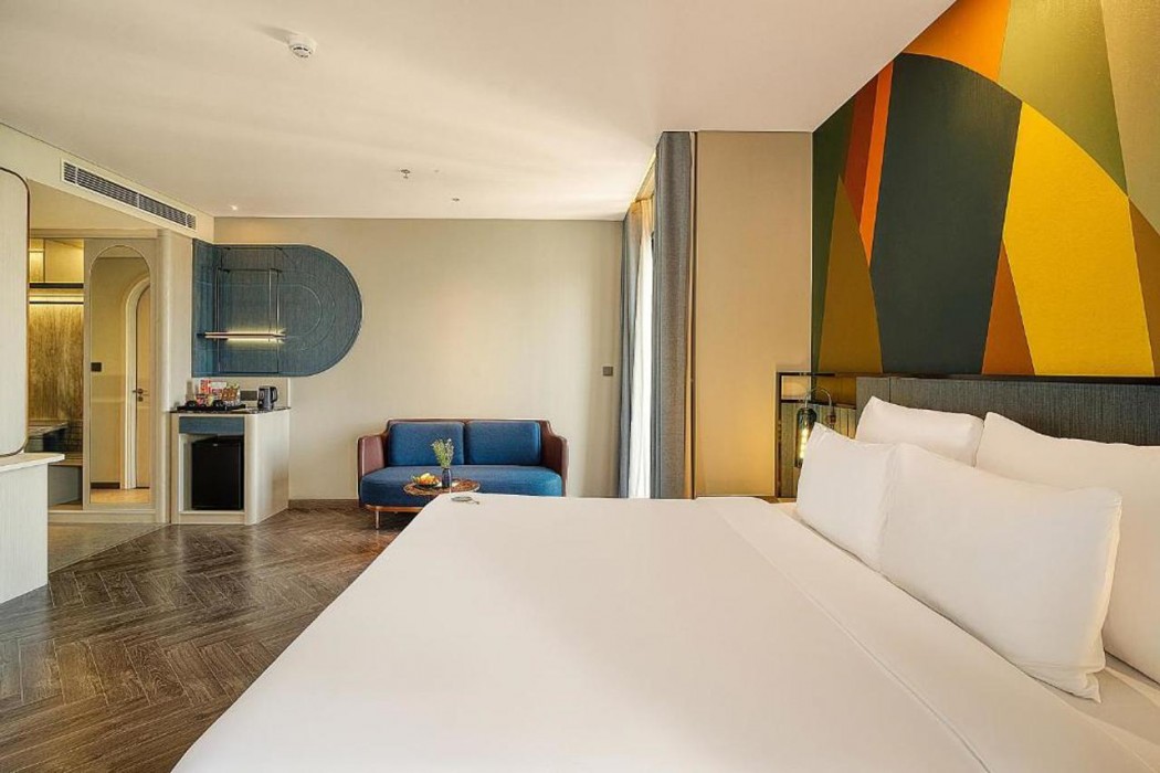 Champton Nha Trang Hotel 3/18