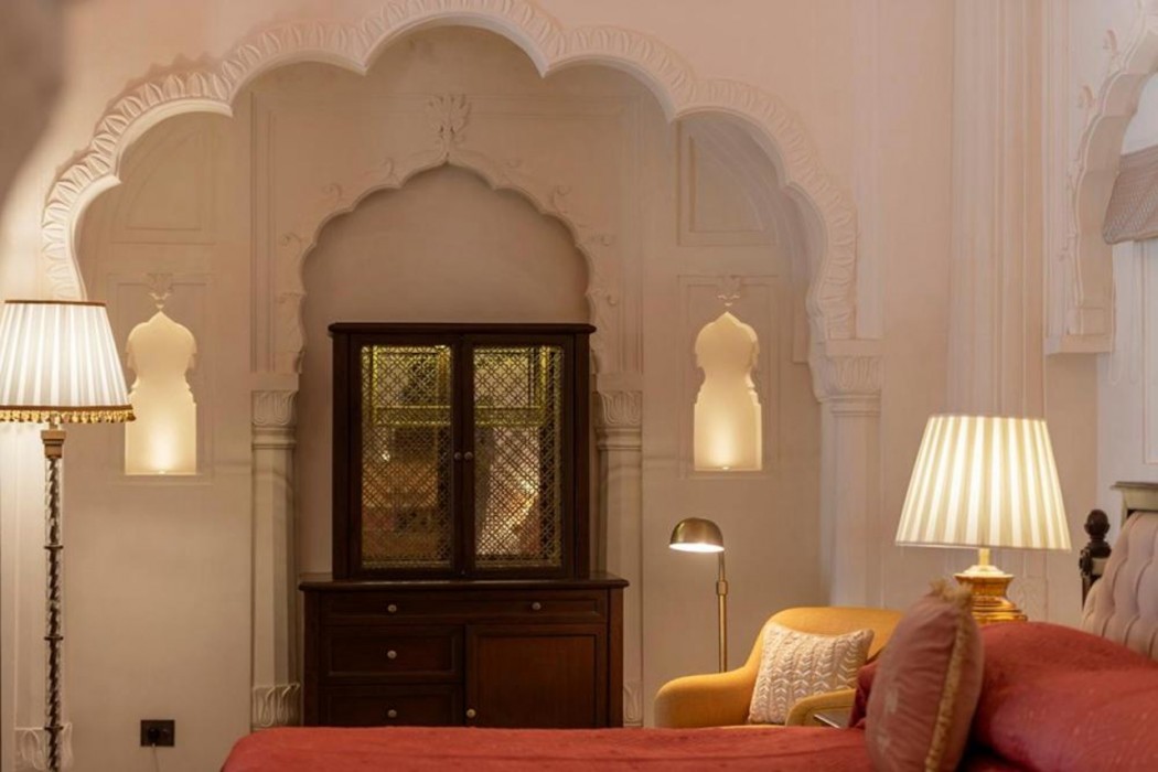 The Oberoi Rajgarh Palace 8/10