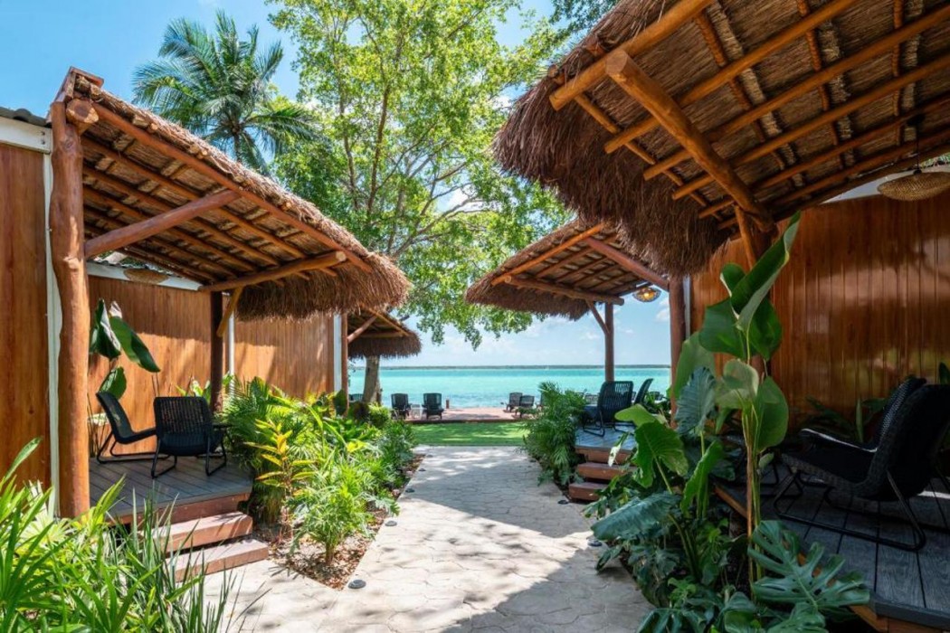 Casa Aakal Lagoon Front in BACALAR
