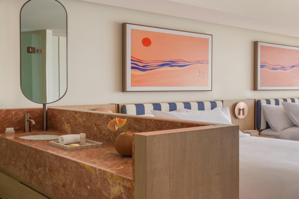 Avani Mooloolaba Beach Hotel 60/116