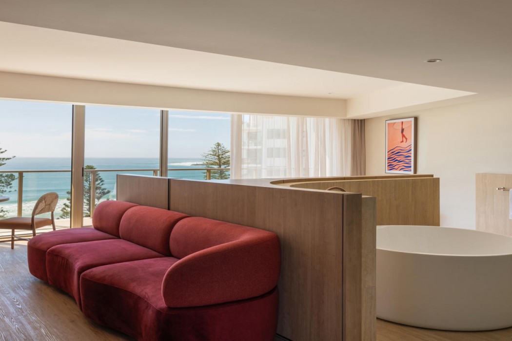 Avani Mooloolaba Beach Hotel 45/116