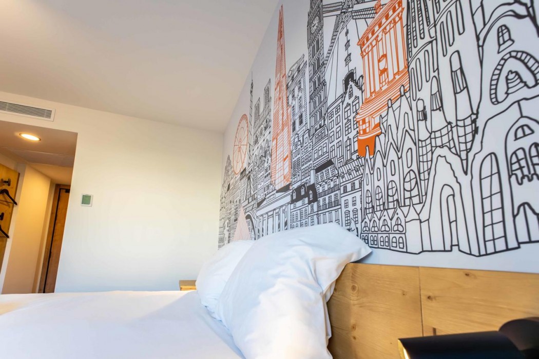 easyHotel Alicante Centro 41/58