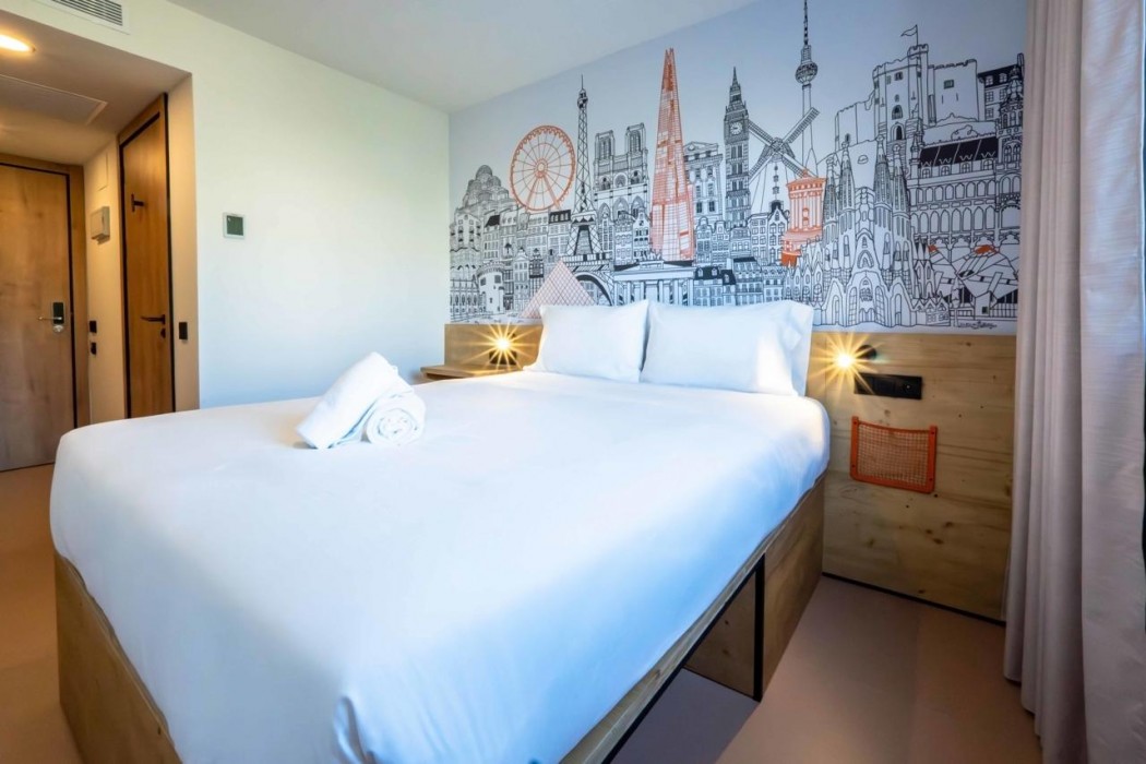 easyHotel Alicante Centro 35/58