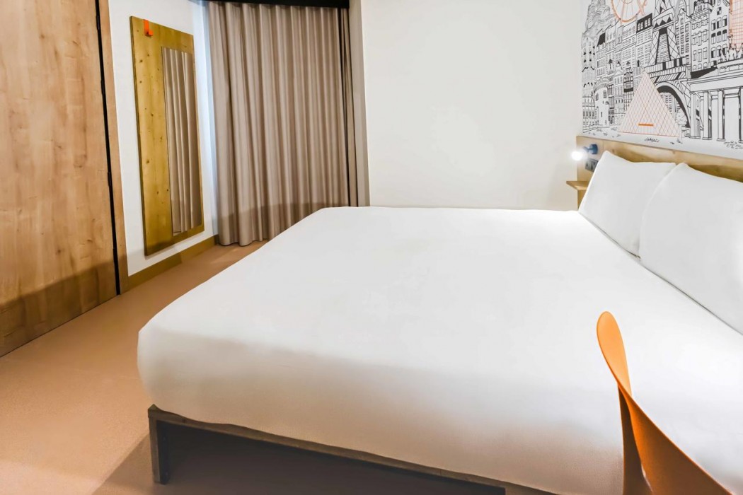 easyHotel Alicante Centro 20/58