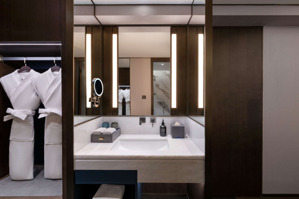 Novotel Shanghai Xuhui Riverside 33/50
