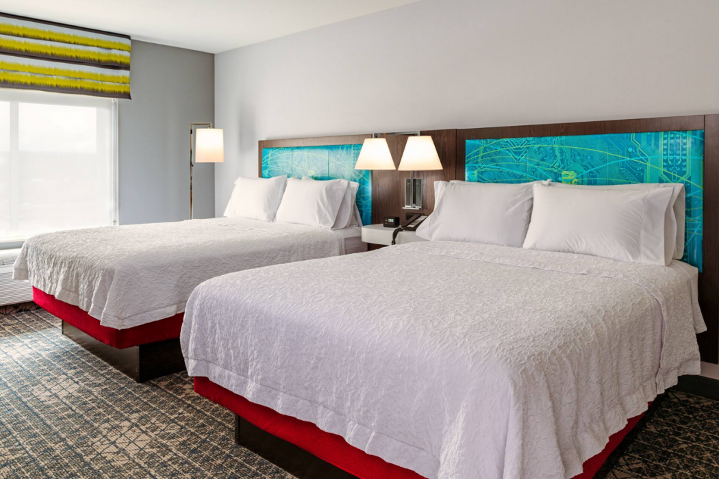 Hampton Inn & Suites by Hilton Ludington Michigan 5/10