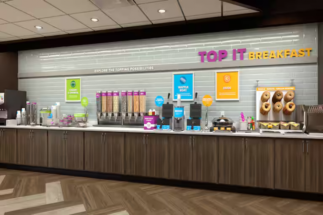 Tru by Hilton Midland East 17/39