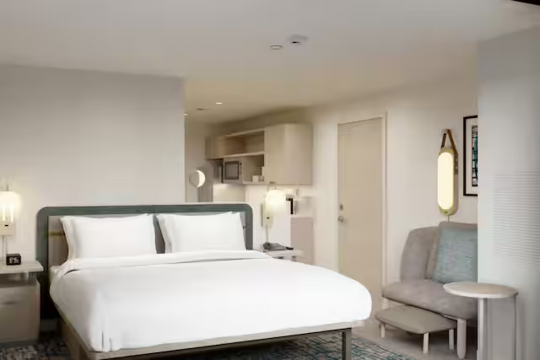 Homewood Suites by Hilton Phoenix Gilbert 2/10
