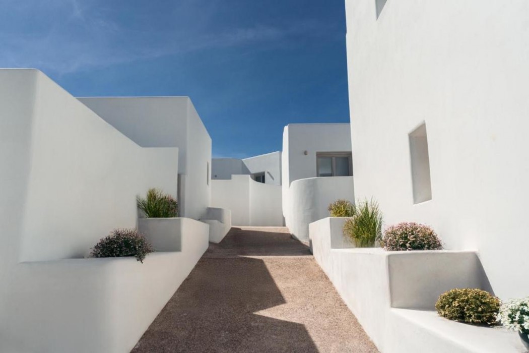 Oikos Santorini Living Concept 写真2