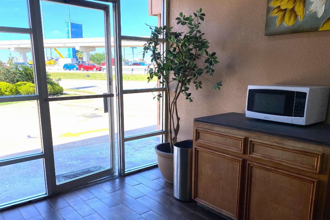 Regency Inn Houston near Hobby Airport 9/31