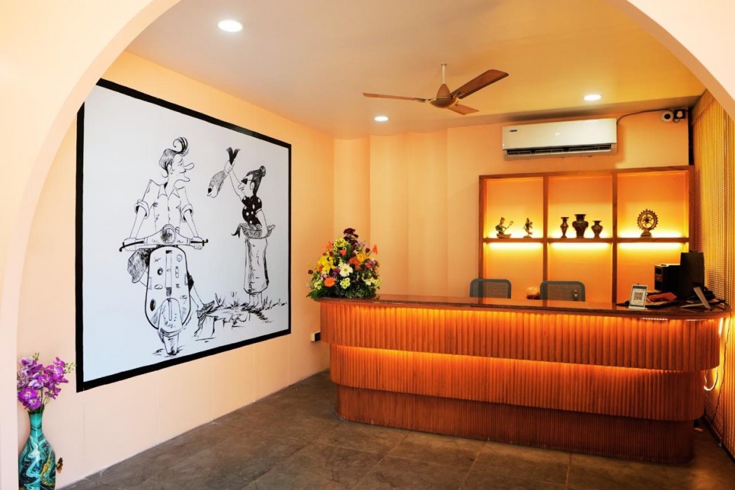 Foxoso Aaristo Baga Beach Resort 10/48