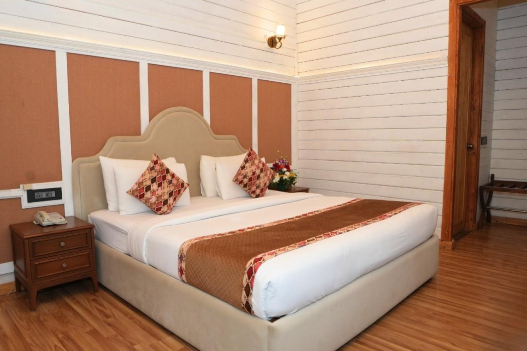 Foxoso Aaristo Baga Beach Resort 22/48
