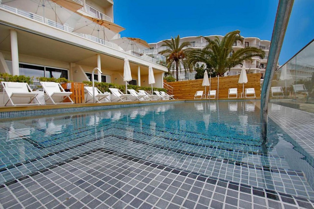 BG Hotel Nautico Ebeso 20/40