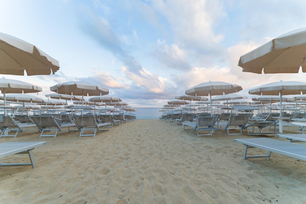 Caladune Resort 38/56