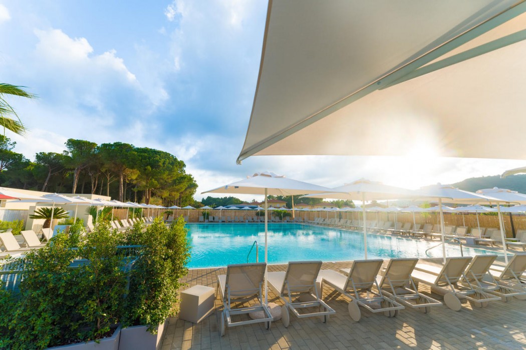 Caladune Resort 27/56