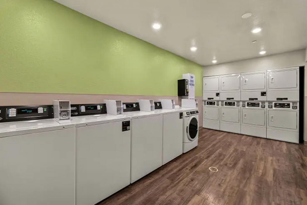 WoodSpring Suites Pensacola West 13/28
