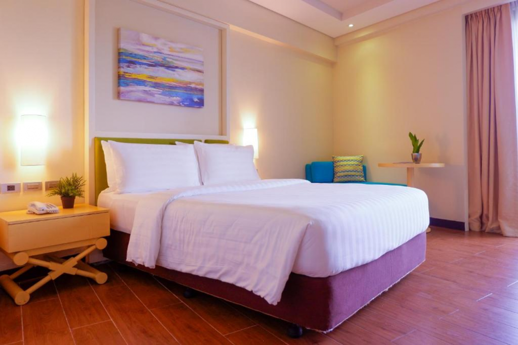 MCollection - Poolside Escape Near Boracay's Iconic Keyhole 8/41