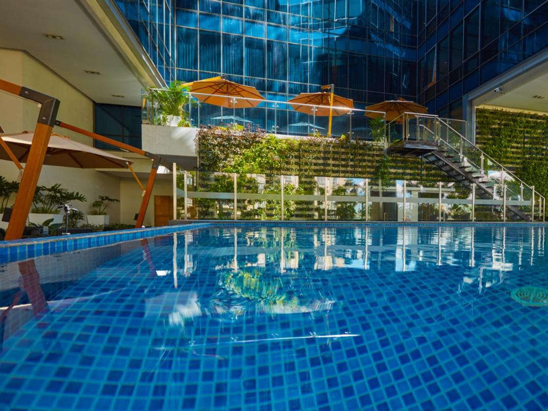 MCollection - Stay Across NAIA Terminal 3 in Newport City 18/30