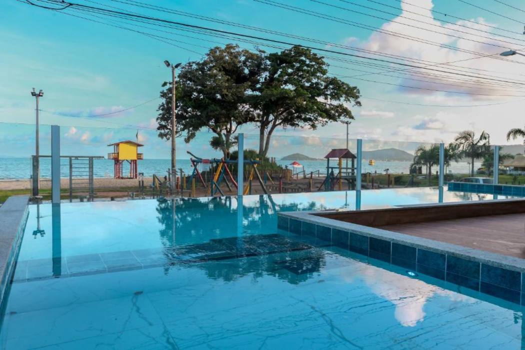 Pousada Roberto Monteiro - Frente Mar 33/62